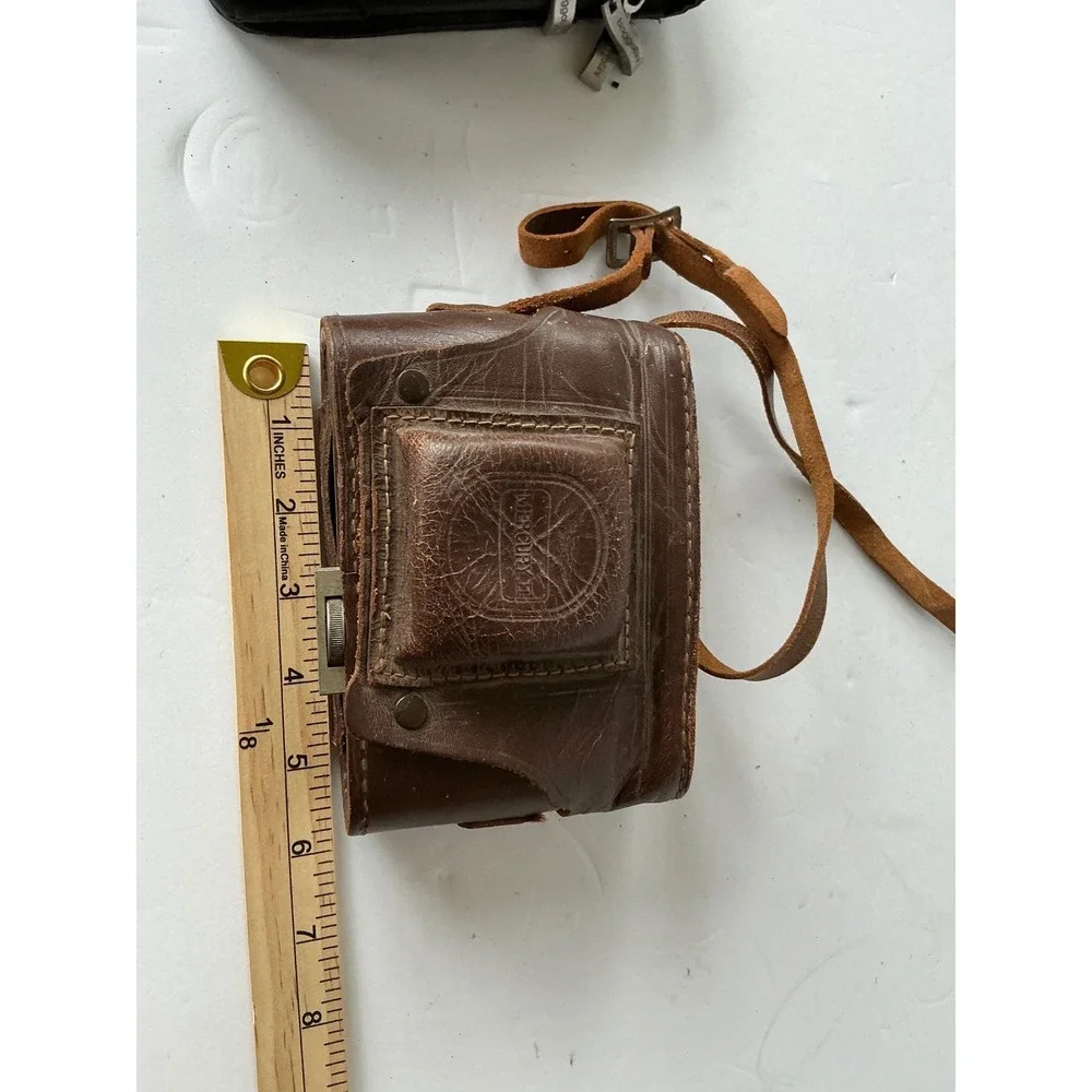 Universal Vintage Mercury II CX 35mm Camera Leather Case Brown Mid Century AS IS
